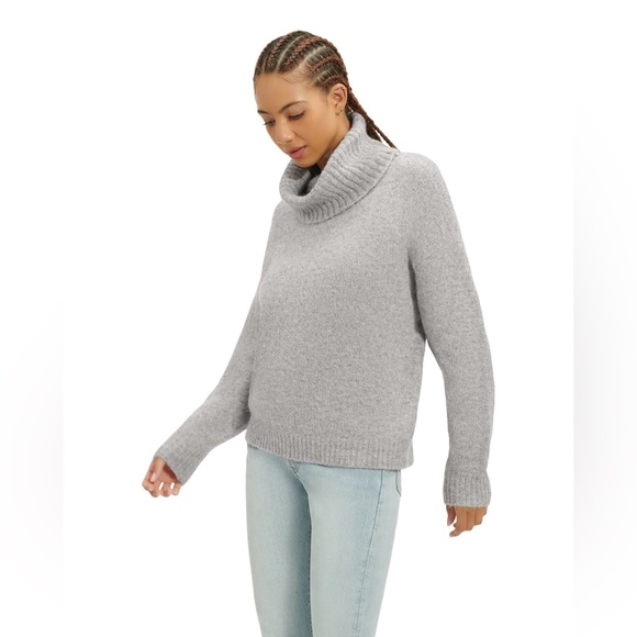 UGG Lylah Rollneck Alpaca/Wool Blend Sweater - Picture 4 of 7